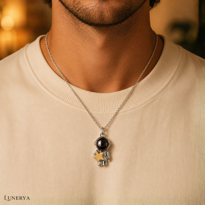 Collar Astronauta Clásico